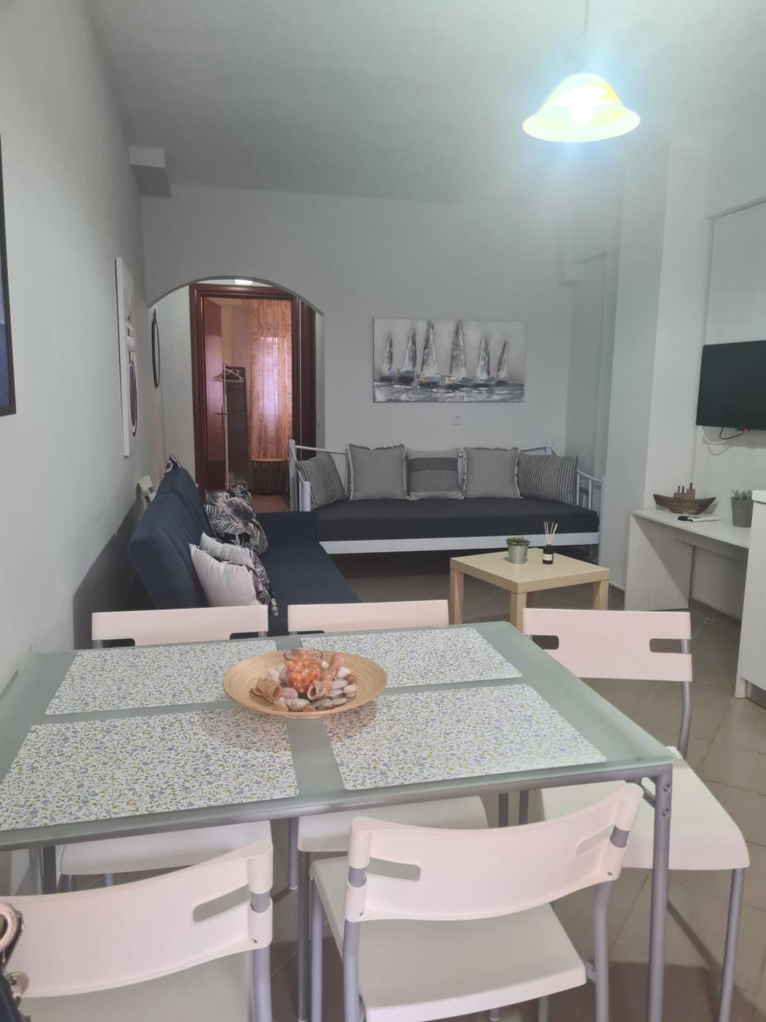 Makis Apartments Touzla Ofrínion Exterior foto